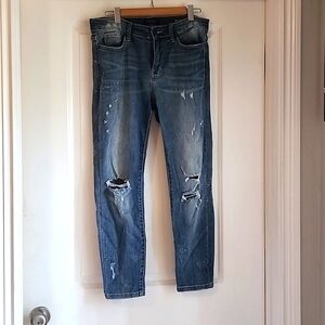 Judy Blue Relaxed Fit Distressed Skinny Jeans (S:13/31)